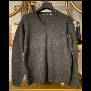 Grey Uniqlo wool v-neck sweater